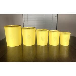 Vintage 70s 80s Tupperware Set | Retro Nesting Containers with Lids